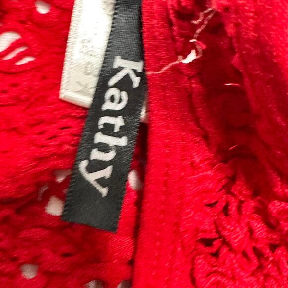 Katily Embroidered Floral Laced Cherry Size Small 2000s Tank - Picture 3 of 5